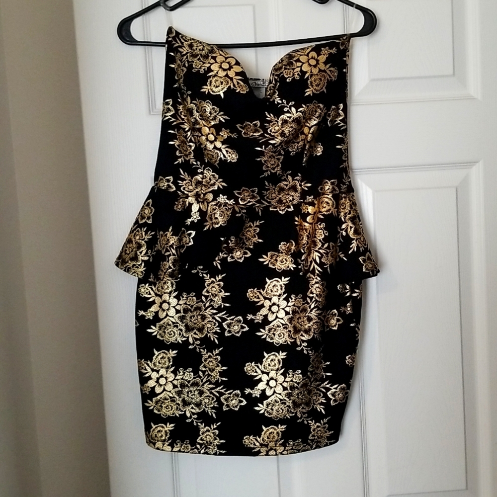 Strapless dress